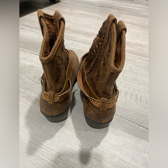 🔥C Est 1946 Brown Ankle Boots 9 - Picture 2 of 7